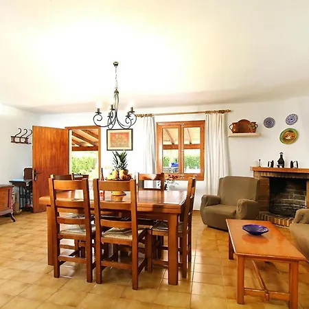 Charmante Ideal Fuer Paare Oder Familien By Interhome * Pollença