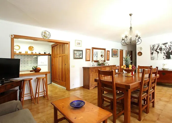 Charmante Ideal Fuer Paare Oder Familien By Interhome Feriehus *