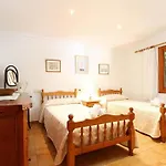 Holiday home Charmante Ideal Fuer Paare Oder Familien By Interhome