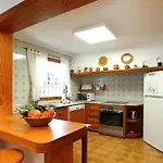 Charmante Ideal Fuer Paare Oder Familien By Interhome Holiday home *