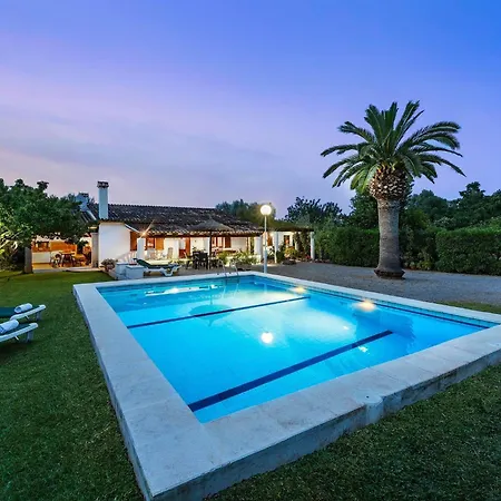 Charmante Ideal Fuer Paare Oder Familien By Interhome Польєнса