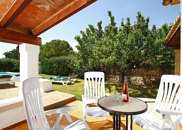 Charmante Ideal Fuer Paare Oder Familien By Interhome Tatil Evi
