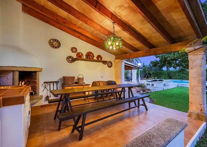 Charmante Ideal Fuer Paare Oder Familien By Interhome Tatil Evi Pollença