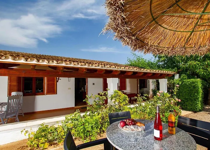 Charmante Ideal Fuer Paare Oder Familien By Interhome Tatil Evi